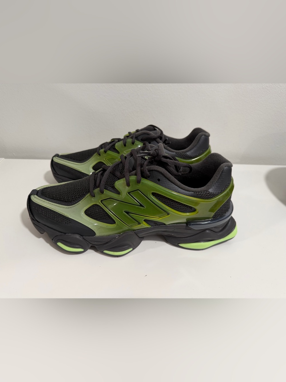 New balance 9060 size 12